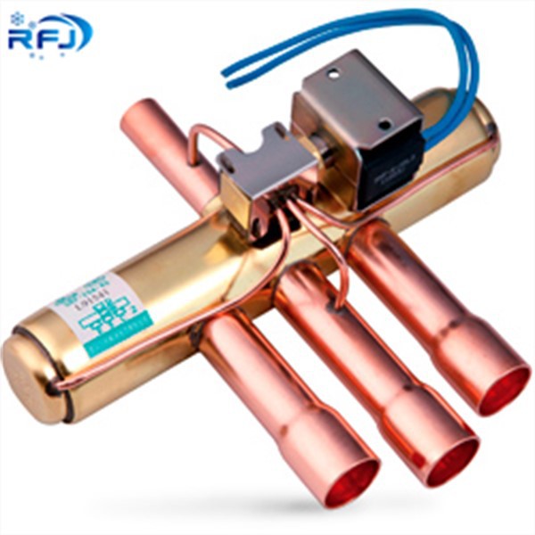 4 utas irányváltó szelep